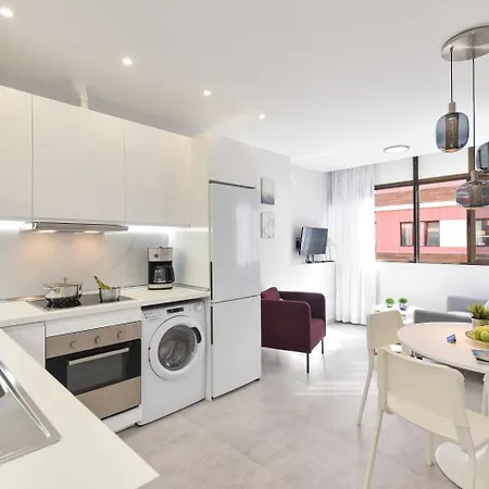 Apartment A Bright And Modern